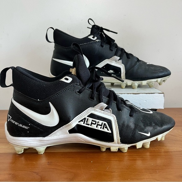 Nike Alpha Menace Varsity 3 Black & White Football‎ Cleats Men\'s Size 10 main image 8